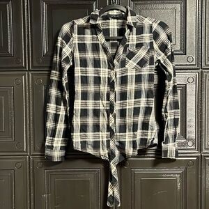 Paper tee Plaid top